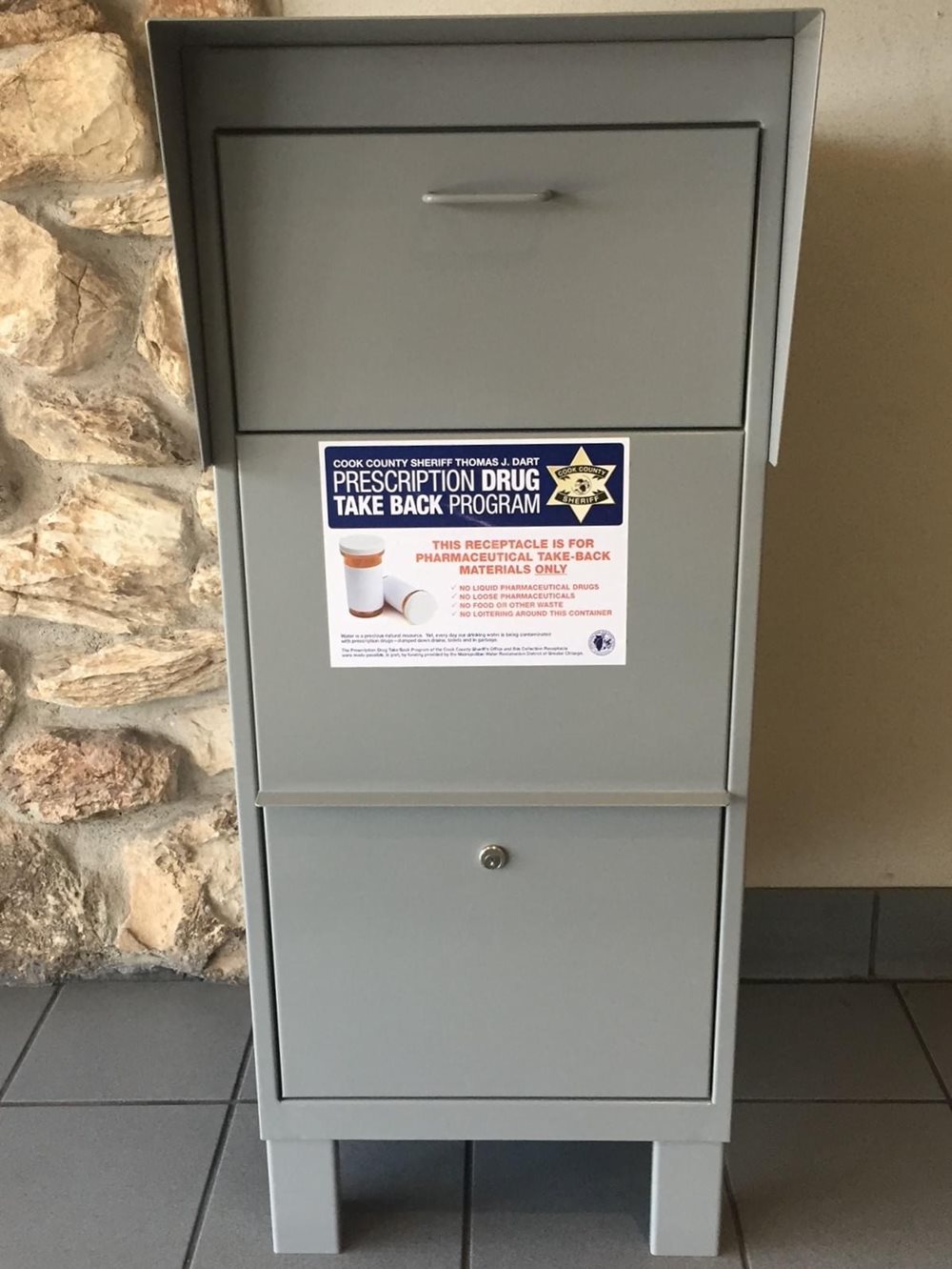 Prescription Drugs/Vitamins Drop Off